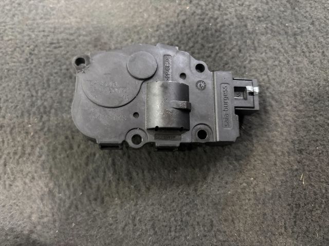 bontott VW TOUAREG Fűtés Állító Motor