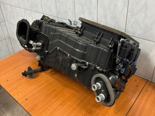 bontott VW TOUAREG Fűtés Box