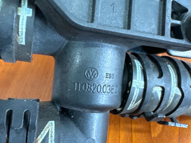 bontott VW TOUAREG Fűtéscsap