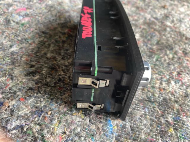 bontott VW TOUAREG Fűtéskapcsoló (digit klímás)