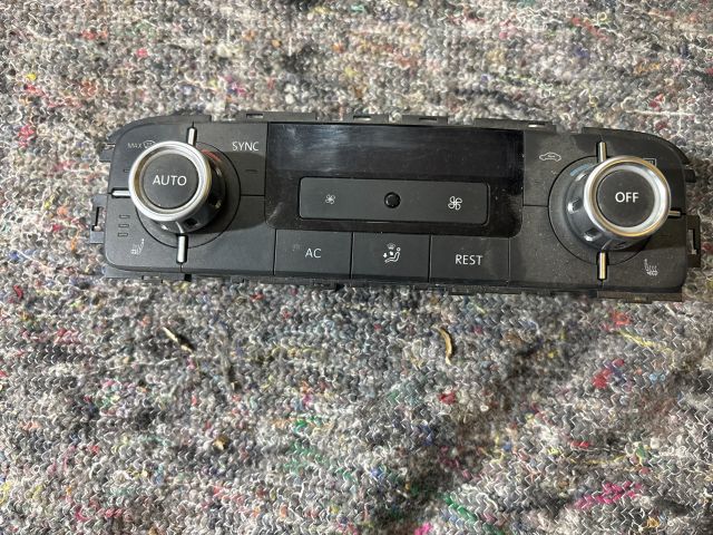 bontott VW TOUAREG Fűtéskapcsoló (digit klímás)