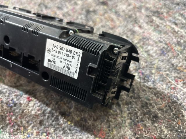 bontott VW TOUAREG Fűtéskapcsoló (digit klímás)