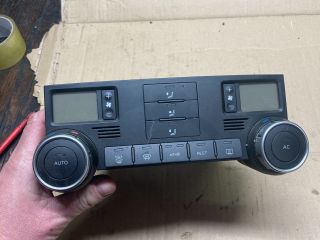 bontott VW TOUAREG Fűtéskapcsoló (digit klímás)