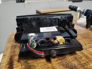 bontott VW TOUAREG Fűtéskapcsoló (digit klímás)