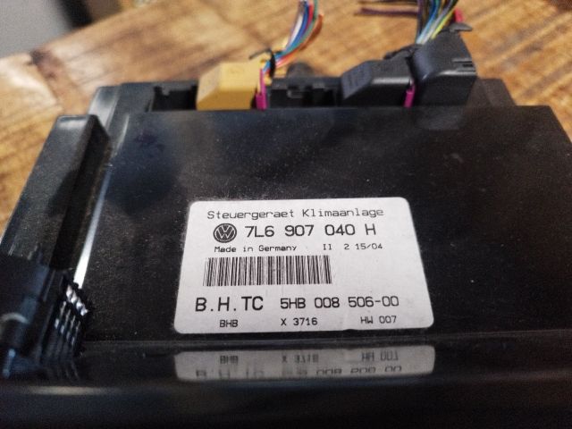 bontott VW TOUAREG Fűtéskapcsoló (digit klímás)