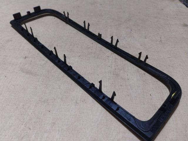 bontott VW TOUAREG Fűtéskapcsoló Keret