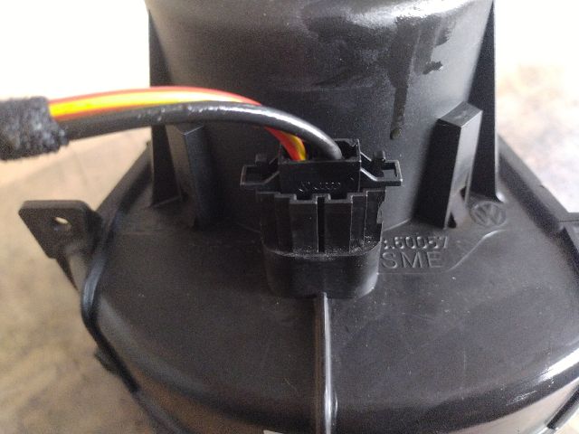 bontott VW TOUAREG Fűtőmotor (Klímás)