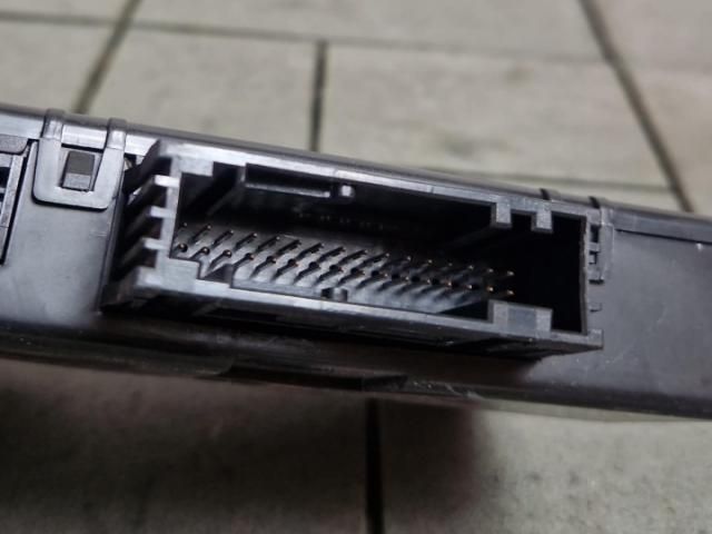 bontott VW TOUAREG Gateway Elektronika