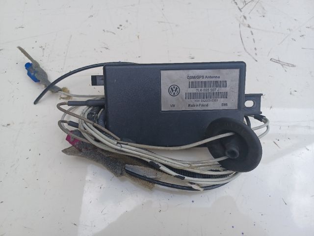 bontott VW TOUAREG GPS Antenna