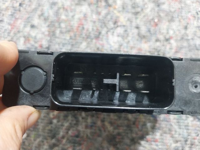 bontott VW TOUAREG Gyújtó Elektronika