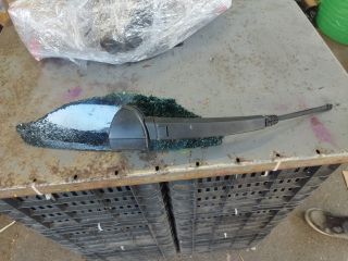 bontott VW TOUAREG Hátsó Ablaktörlő Kar