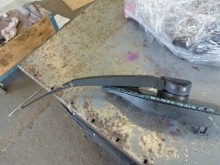 bontott VW TOUAREG Hátsó Ablaktörlő Kar