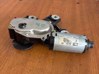 bontott VW TOUAREG Hátsó Ablaktörlő Motor