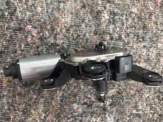 bontott VW TOUAREG Hátsó Ablaktörlő Motor