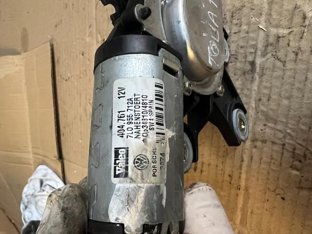 bontott VW TOUAREG Hátsó Ablaktörlő Motor
