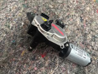 bontott VW TOUAREG Hátsó Ablaktörlő Motor