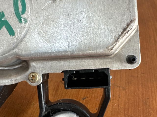 bontott VW TOUAREG Hátsó Ablaktörlő Motor