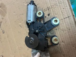 bontott VW TOUAREG Hátsó Ablaktörlő Motor