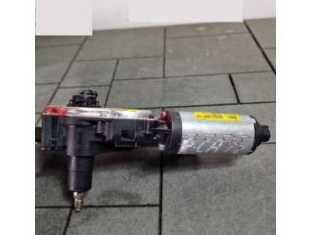 bontott VW TOUAREG Hátsó Ablaktörlő Motor