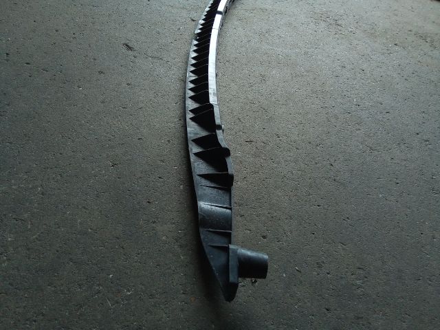 bontott VW TOUAREG Hátsó középső Lökhárító Tartó (Műanyag)