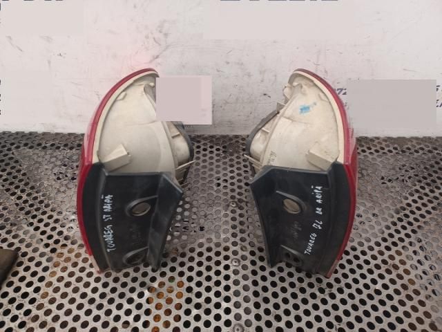 bontott VW TOUAREG Hátsó Lámpa Szett