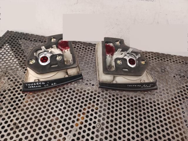 bontott VW TOUAREG Hátsó Lámpa Szett