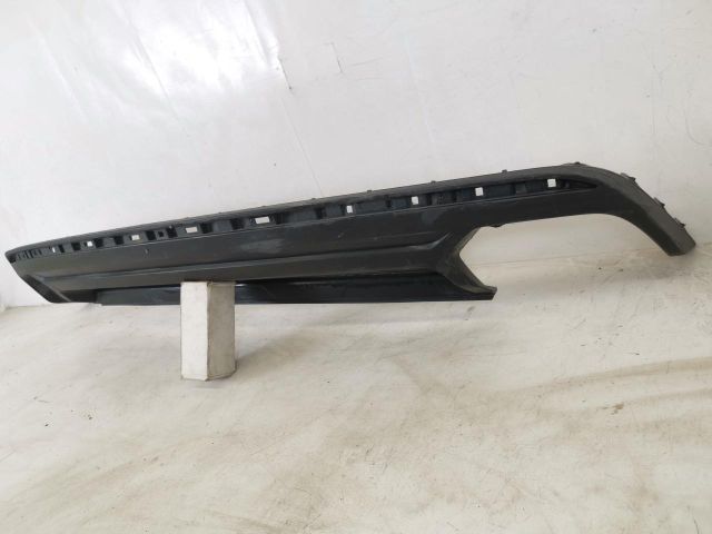 bontott VW TOUAREG Hátsó Lökhárító Alsó (Műanyag)