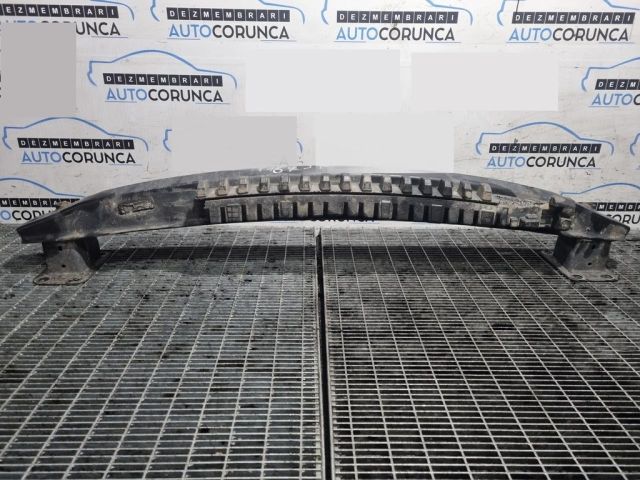 bontott VW TOUAREG Hátsó Lökhárító Merevítő (Fém)