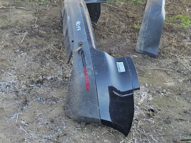 bontott VW TOUAREG Hátsó Lökhárító (Részeivel)