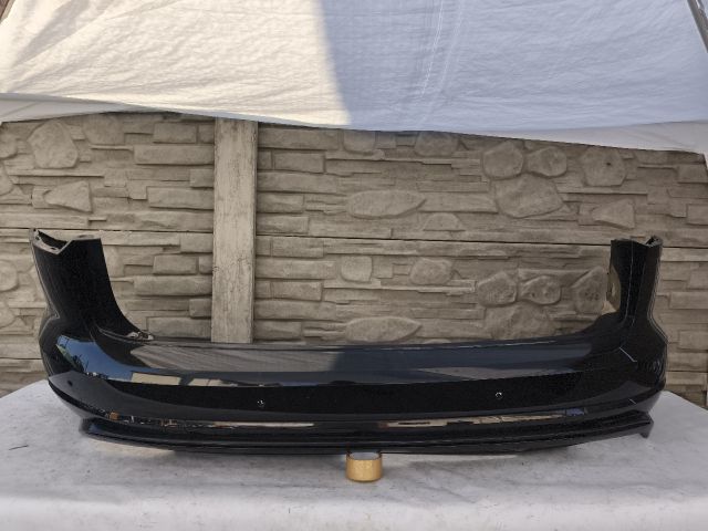 bontott VW TOUAREG Hátsó Lökhárító (Üresen)