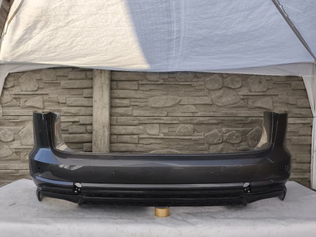 bontott VW TOUAREG Hátsó Lökhárító (Üresen)