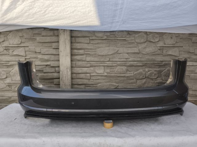 bontott VW TOUAREG Hátsó Lökhárító (Üresen)