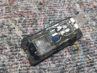 bontott VW TOUAREG Hátsó Rendszámtábla Világítás