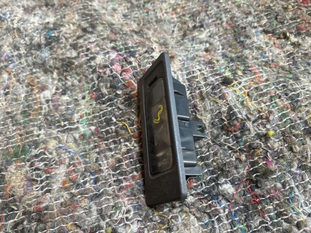 bontott VW TOUAREG Hátsó Rendszámtábla Világítás