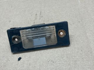 bontott VW TOUAREG Hátsó Rendszámtábla Világítás