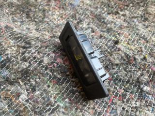 bontott VW TOUAREG Hátsó Rendszámtábla Világítás