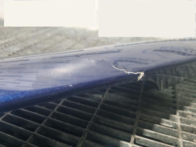 bontott VW TOUAREG Hátsó Szárny Légterelő