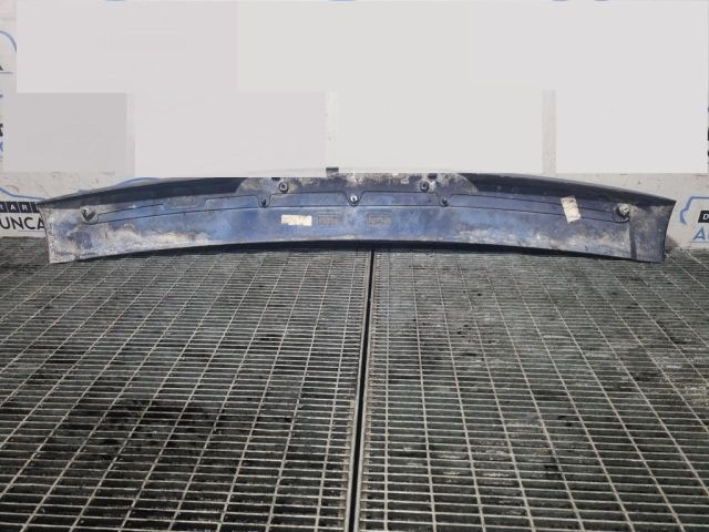 bontott VW TOUAREG Hátsó Szárny Légterelő