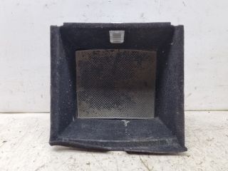 bontott VW TOUAREG Hátsó Tároló Rekesz