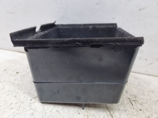 bontott VW TOUAREG Hátsó Tároló Rekesz