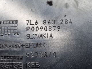 bontott VW TOUAREG Hátsó Tároló Rekesz