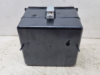 bontott VW TOUAREG Hátsó Tároló Rekesz