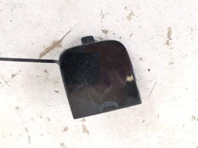 bontott VW TOUAREG Hátsó Vonószem Burkolat