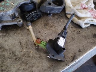 bontott VW TOUAREG Hátsó Xenon Szintszabályzó Jeladó