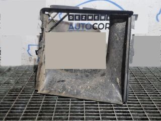 bontott VW TOUAREG Hűtő Légterelő