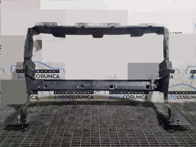 bontott VW TOUAREG Hűtő Légterelő