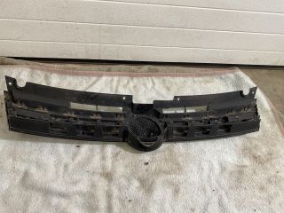 bontott VW TOUAREG Hűtőrács