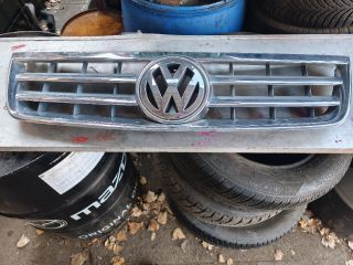 bontott VW TOUAREG Hűtőrács
