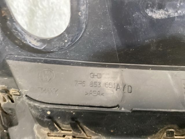 bontott VW TOUAREG Hűtőrács