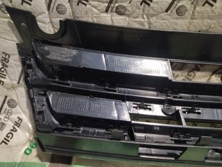 bontott VW TOUAREG Hűtőrács